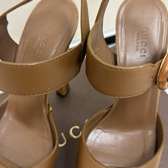 Brown Gucci acelo platform leather sandal - Picture 6 of 9